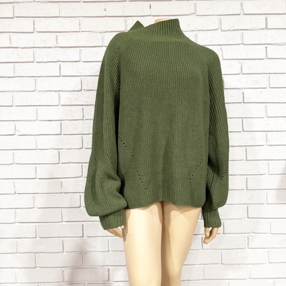 M Lounge stitch rib high neck sweater in forest green - Picture 1 of 12